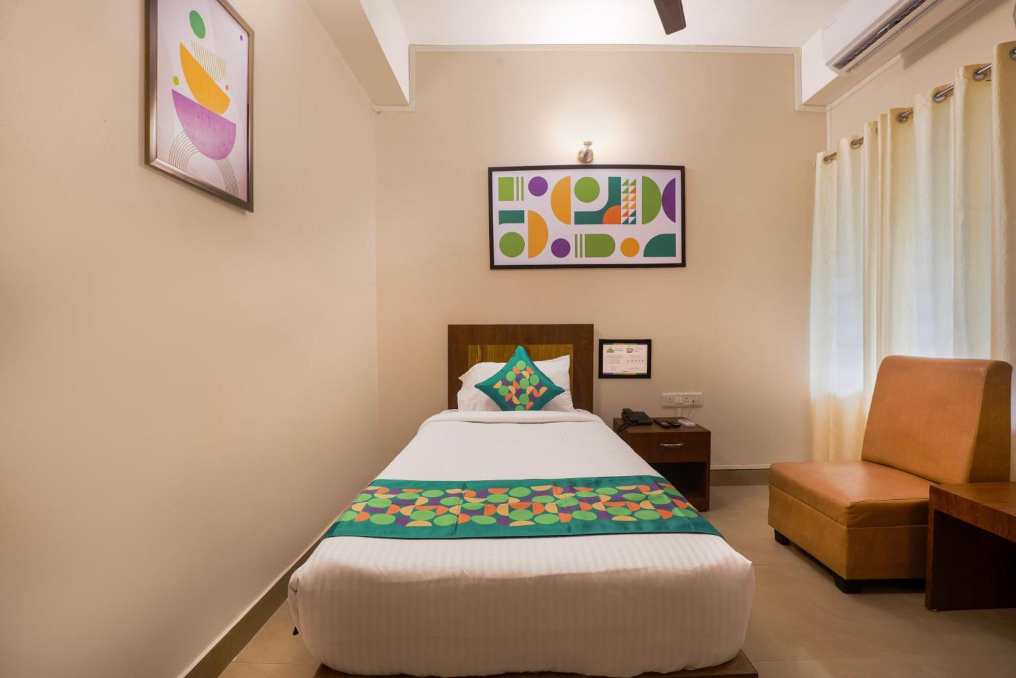 Treebo Urban Oasis Inn Guwahati Dış mekan fotoğraf