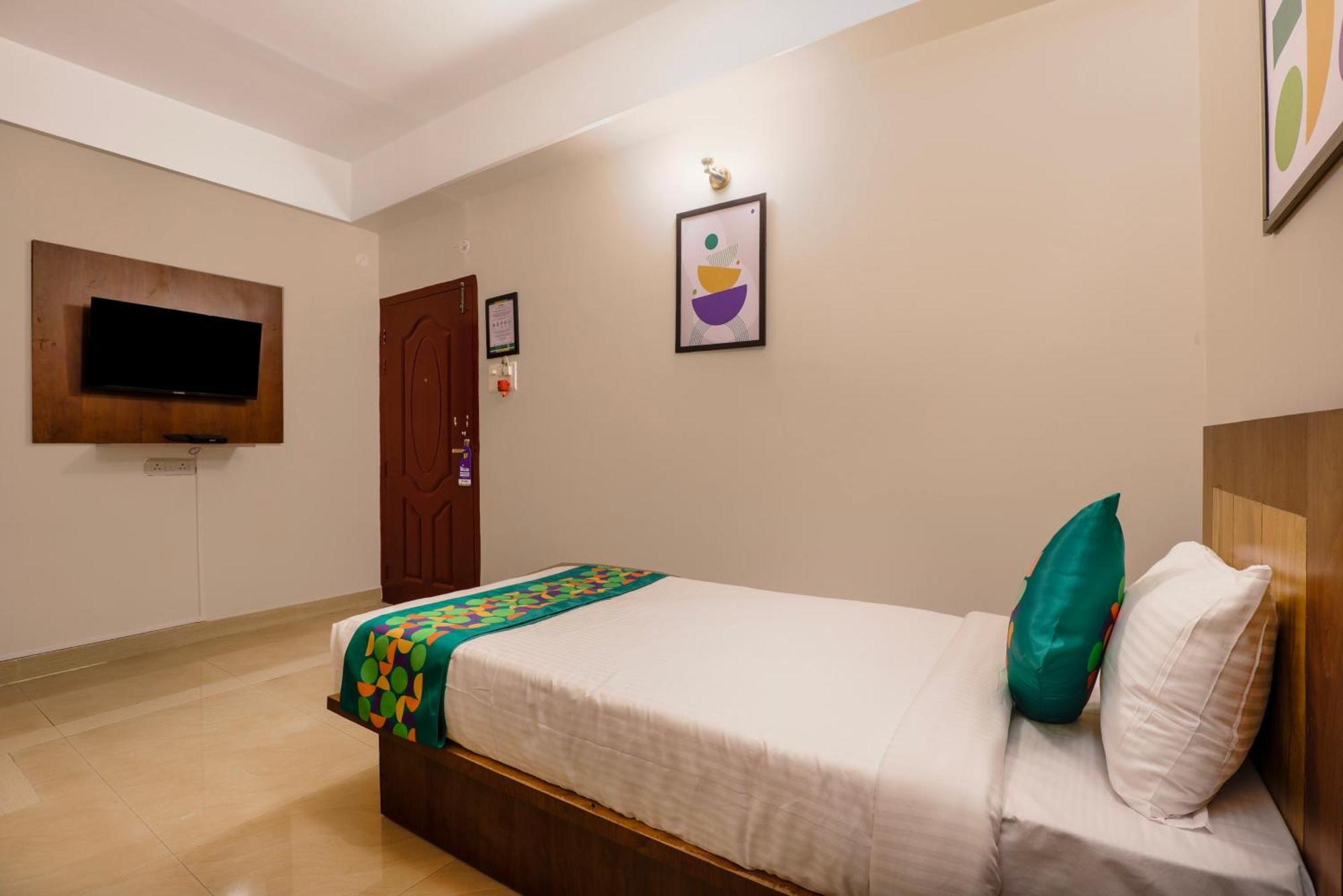 Treebo Urban Oasis Inn Guwahati Dış mekan fotoğraf
