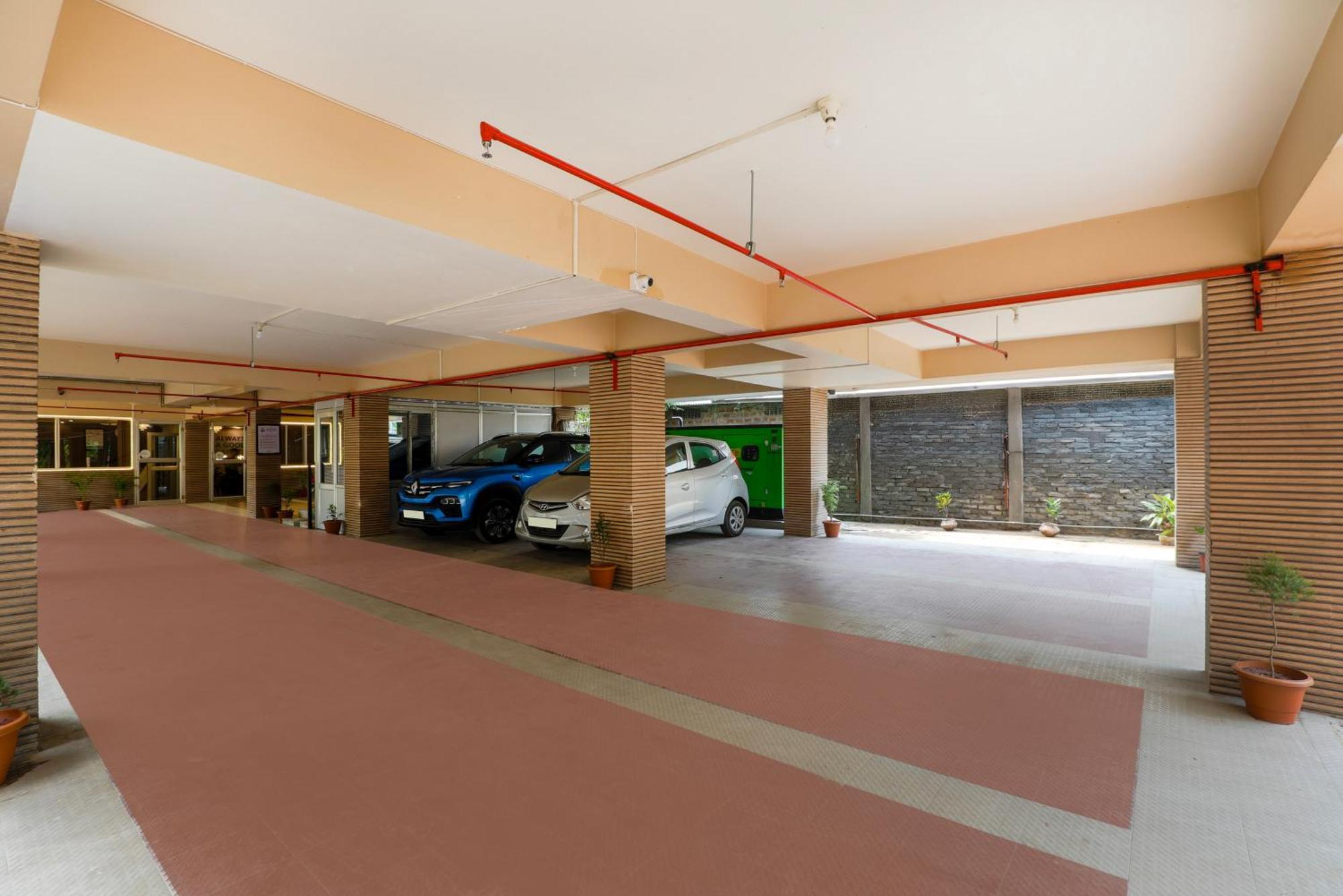 Treebo Urban Oasis Inn Guwahati Dış mekan fotoğraf