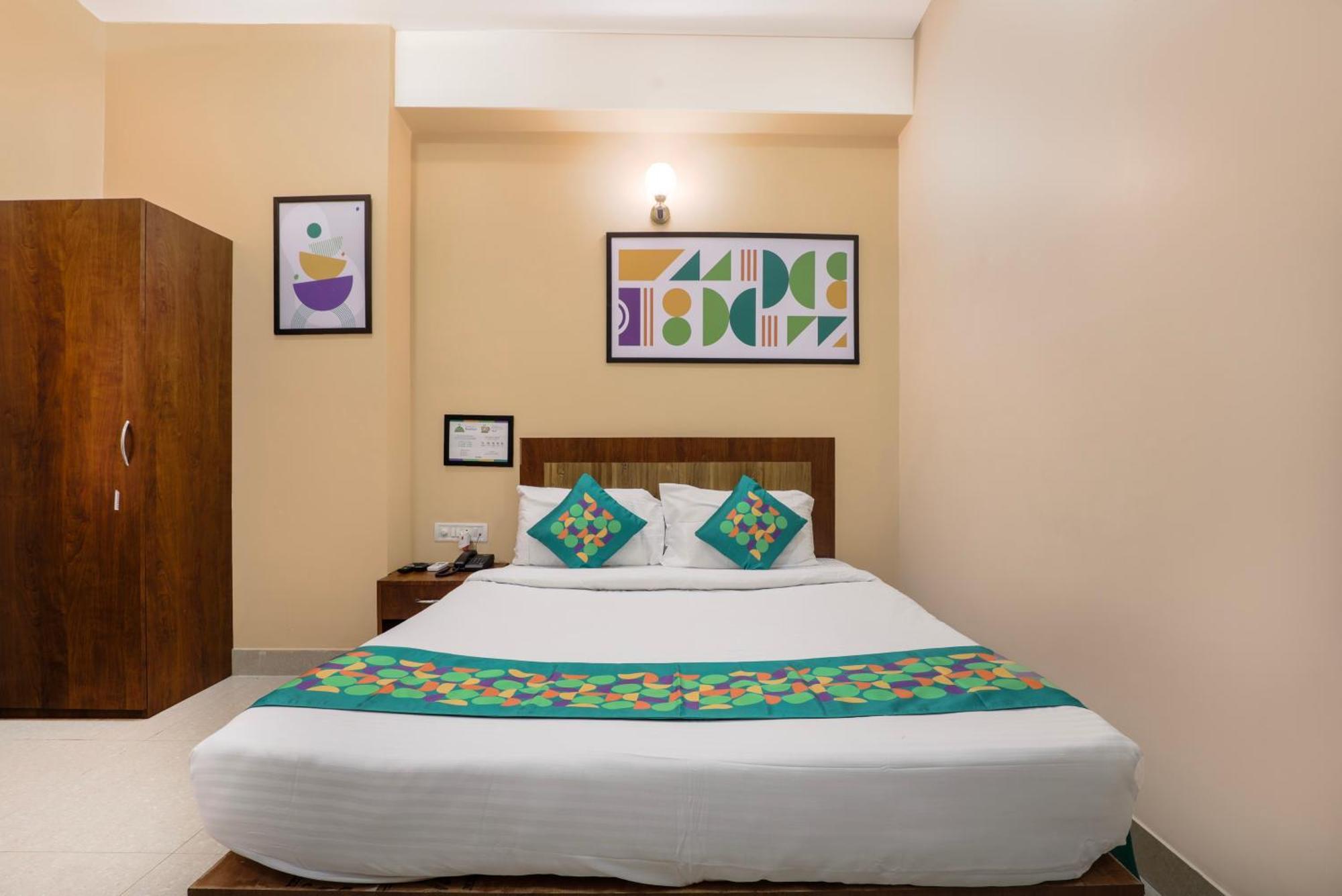 Treebo Urban Oasis Inn Guwahati Dış mekan fotoğraf