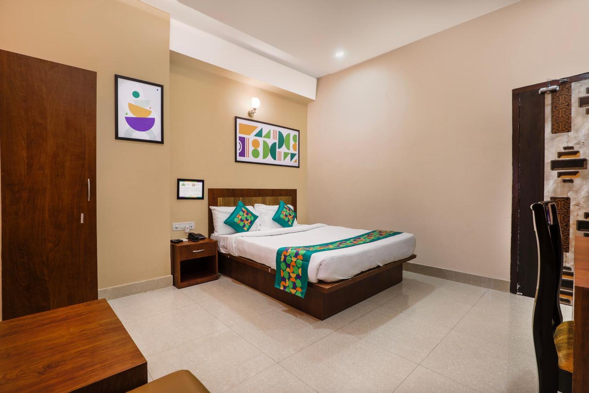 Treebo Urban Oasis Inn Guwahati Dış mekan fotoğraf