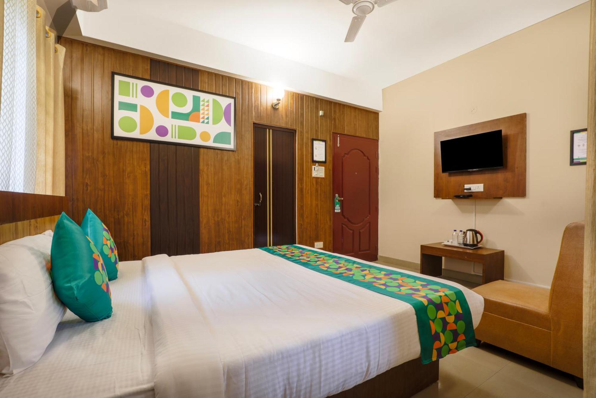 Treebo Urban Oasis Inn Guwahati Dış mekan fotoğraf