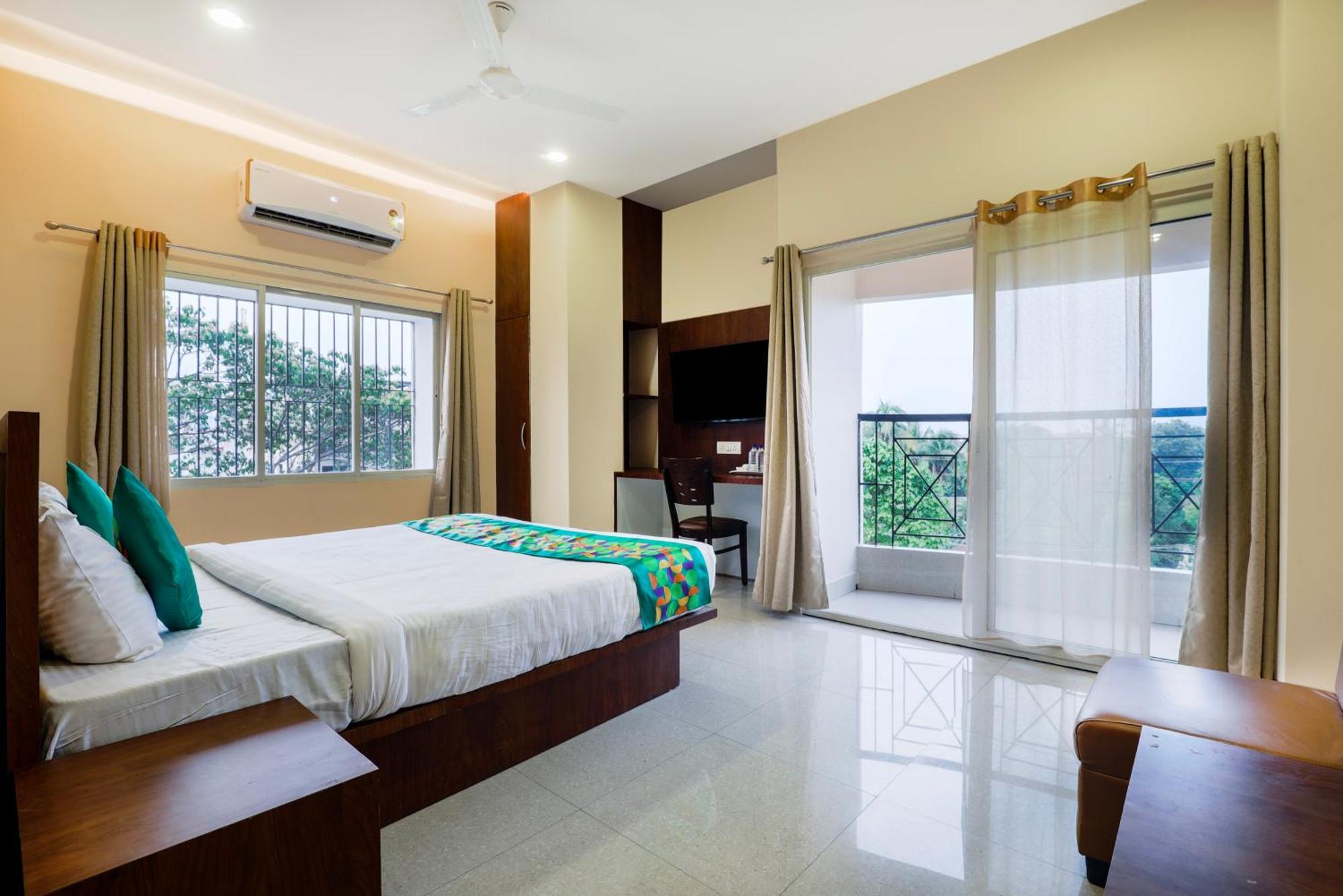 Treebo Urban Oasis Inn Guwahati Dış mekan fotoğraf