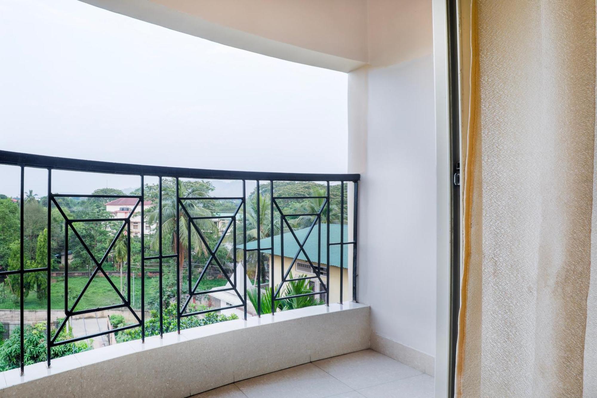 Treebo Urban Oasis Inn Guwahati Dış mekan fotoğraf